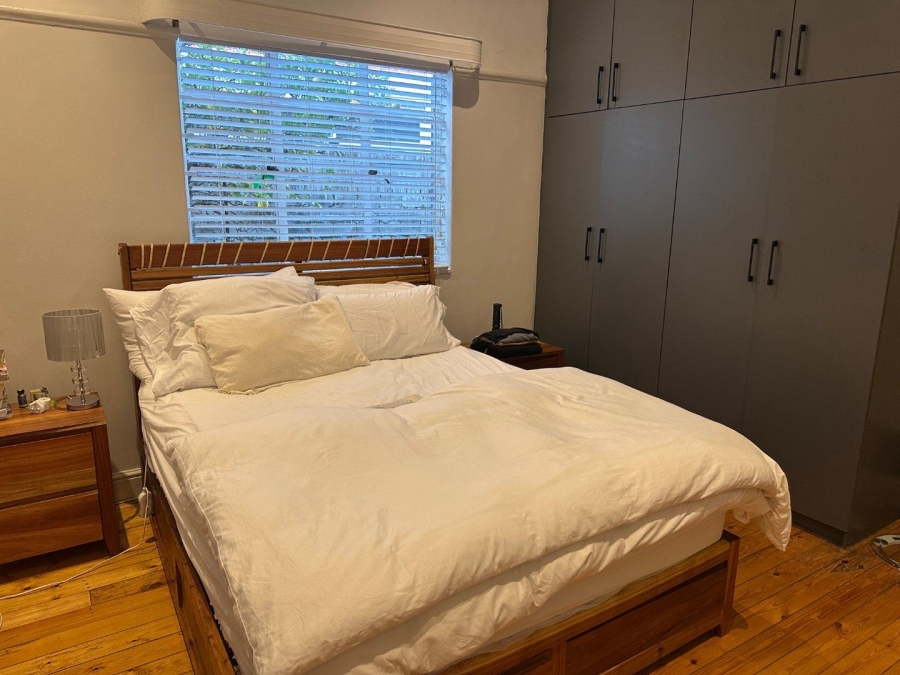 To Let 3 Bedroom Property for Rent in Vredehoek Western Cape